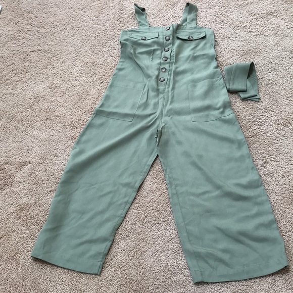 NWT! BERSHKA Size S khaki jumpsuit - Picture 1 of 13